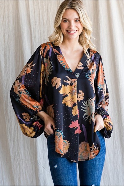 Floral print satin top with a V-nec...